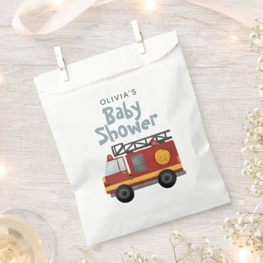 男の赤ちゃん消防車かわいい赤モダンちゃんシャワー フェイバーバッグ (クリップ留めされた状態)