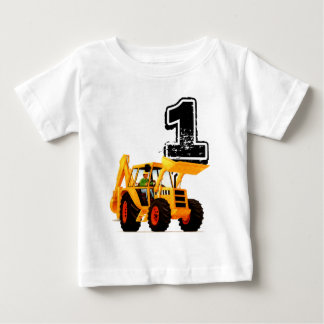 男の赤ちゃん1stバースデーイエローディガー建築 ベビーTシャツ