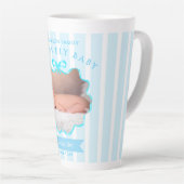男の赤ちゃん 誕生お祝い リボン カフェラテマグ (右アングル)