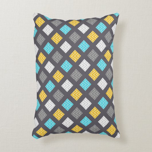 男らしい灰色の青く黄色く幾何学的なパターン アクセントクッション (正面(垂直))