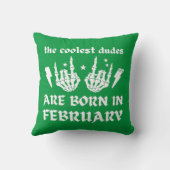 男クール達は生まれ二月誕生日だ クッション (裏面)