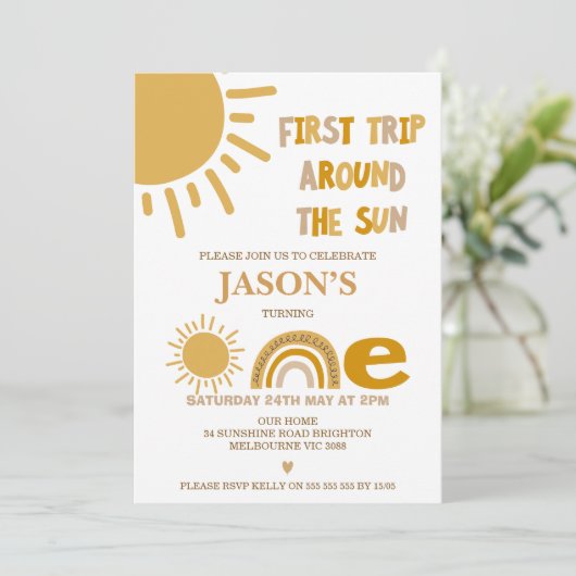 男モダンの子の最初ののまわりに旅The Sun 1st Birthday 招待状 (スタンド正面)