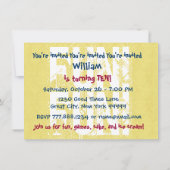 男モダンの子の10歳の誕生日パーティー青いパターン 招待状 (裏面)