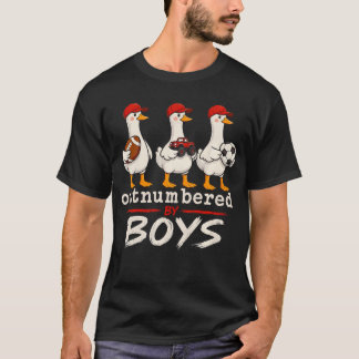 男子に囲まれるアヒル おもしろい男子のママ パパがいるガチョウ Tシャツ