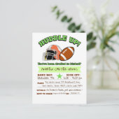 男子のためのフットボール誕生日招待状 ハドルアップ！ ポストカード (スタンド正面)