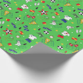 男子サッカーボールボールシャツとブーツデザイン ラッピングペーパー (角)