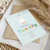 男子2人のシリーな農場のガチョウの1歳の誕生日 招待状