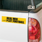 男実在がサッカーを見る バンパーステッカー (トラック上)