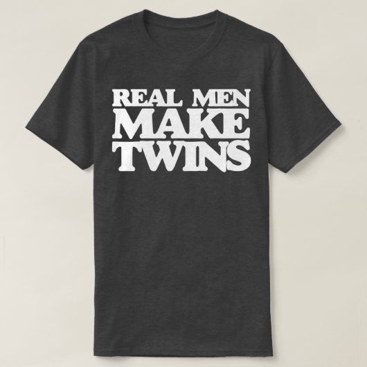 男実在が新しい父親を双子にする Tシャツ (デザイン正面)
