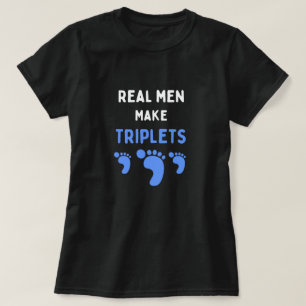 男実在は青いベビーおもしろい足で三つ子を作る Tシャツ