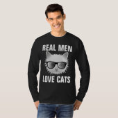 男実在人は猫が好きでTシャツ Tシャツ (正面フル)