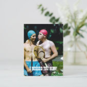 男性おもしろい結合男の仲間POST COVIDヴィンテージ ポストカード (スタンド正面)