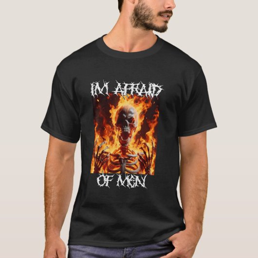 男性が懸命骨格のおもしろいミーム Tシャツ (正面)