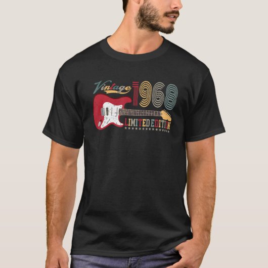 男性と女性のヴィンテージ1968ギター誕生日 Tシャツ (正面)