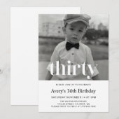 男性のための大胆なタイポグラフィー30歳の誕生日招待状 招待状 (正面/裏面)