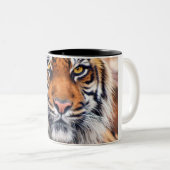 男性のシベリアトラのペンキの写真 ツートーンマグカップ (正面右)