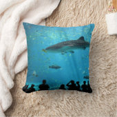 男性のジンベイザメ クッション (ブランケット)