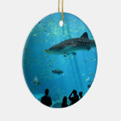 男性のジンベイザメ セラミックオーナメント (右)