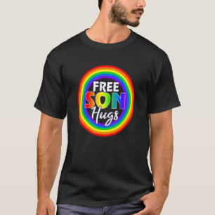 男性の無料の息子の抱擁ゲイLGBTプライド月間 Tシャツ