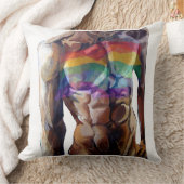 男性の胴体の虹旗 クッション (ブランケット)