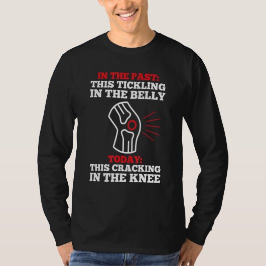 男性の膝置換手術 膝置換戦争 Tシャツ (正面)