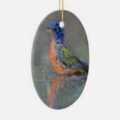 男性の色彩の鮮やかな旗布 セラミックオーナメント (右)