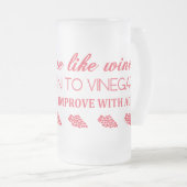 男性はワインのようなものだ…すりガラス製ビールマグ フロストグラスビールジョッキ (正面右)