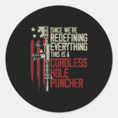 男性は、これがコードレスであるすべてを再定義していた ラウンドシール (正面)