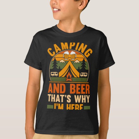 男性キャンプ ビール キャンプライフ 森林 キャンパー Tシャツ (正面)