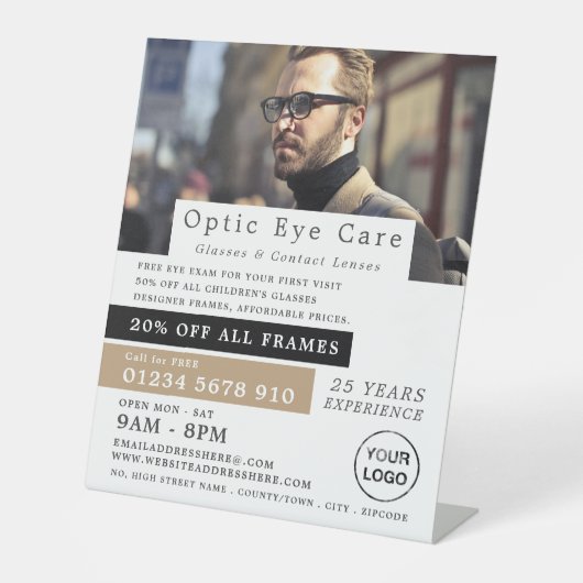 男性モデル、optician、テクニカルプラクティショナー 台座サイン (正面)