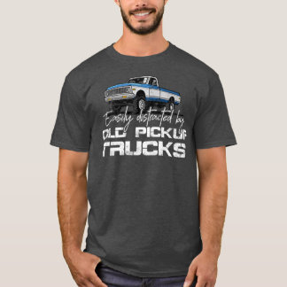 男性用の古いピックアップトラックに簡単に気を取られる Tシャツ
