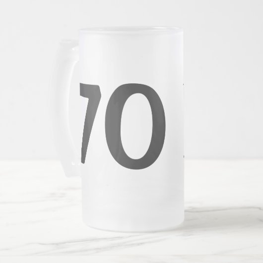 男性神話伝説のビールマグ70誕生日 フロストグラスビールジョッキ (正面左)