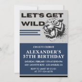 男性37歳の誕生日招待状タイガー野生を取得しよう 招待状 (正面)