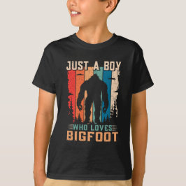 男性、女性、男の子、子供のためのbigfootレトロTシャツ Tシャツ