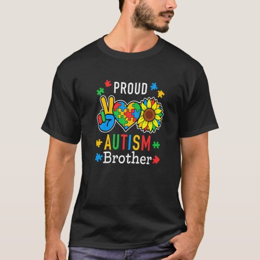 男性 自閉症の兄を持つことを誇りに思う 自閉症啓発 1 Tシャツ (正面)