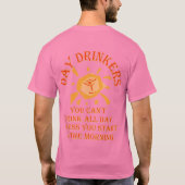 男性DayDrinkerの焼損T Tシャツ (裏面)
