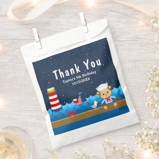 男航海の子モンキーレッド誕生日パーティーありがとう フェイバーバッグ (クリップ留めされた状態)