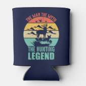 男 – 神話 – 狩り伝説 缶クーラー (裏面)