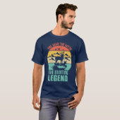 男 – 神話 – 狩り伝説 Tシャツ (正面フル)