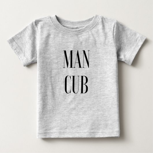 男CubグラフィックT型 ベビーTシャツ (正面)