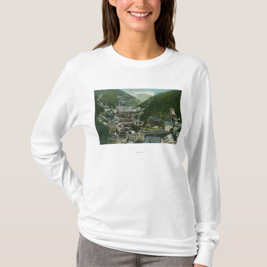 町およびMountainsBurke、IDの空中写真 Tシャツ (正面)