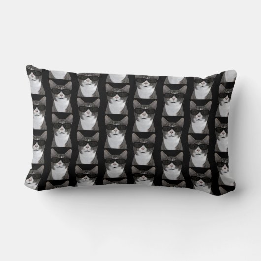 町でいちばんかっこいい猫 ランバークッション (裏面)