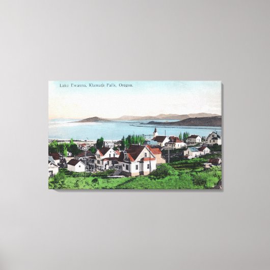 町とエワナ湖の空中表示 キャンバスプリント (正面)