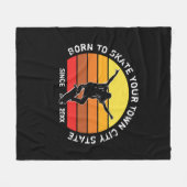 町の州年の文字を追加生まれ-  Skate フリースブランケット (正面(横))