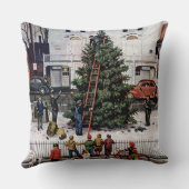 町の広場の木 クッション (裏面)