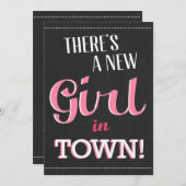 町の赤ちゃんシャワー招待状に新しい女の子がいる 招待状 (正面/裏面)