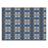 町の限界で静かに テーブルクロス (正面(横))