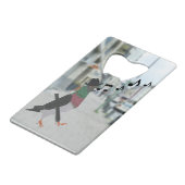 町を歩き回るハトおもしろいを クレジットカード栓抜き (正面アングル)