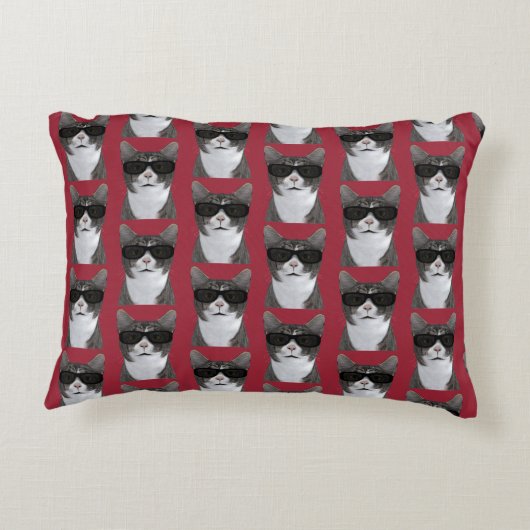 町クールの猫 アクセントクッション (裏面)