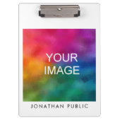 画像のアップロードを追加するフォトデザイン会社のロゴ クリップボード (正面)